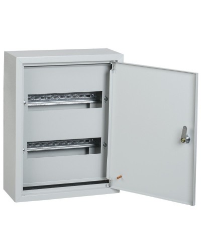 ЩРн-24з 395х310х120 IP31 GENERICA (MKM14-N-24-31-Z-G). Щит распределительный навесной с замком. GENERICA в Вологде