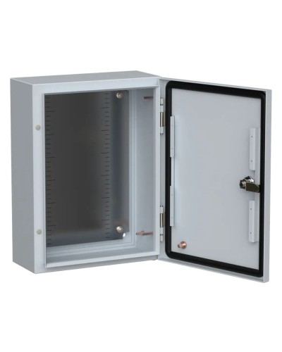 ЩМП-40.30.15 TITAN 5 УХЛ1 IP66 400x300x150 (TI5-10-N-040-030-015-66). Шкаф металлический с монтажной платой. IEK в Вологде