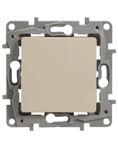 Переключатель 10AX-250В ETIKA, слоновая кость (672305). Выключатель. LegranD в Вологде